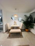 Top Manzanillo del Mar