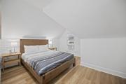 Shadyside, Pittsburgh !I Modern and Bright Private Bedroom with Shared Bathroom