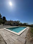 Charmante maison avec piscine et grand jardin