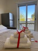 Top Mandatoriccio Marina Top Mandatoriccio Marina