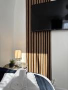 Top Newton Road Station