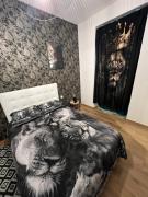 Joyau rare port de Nice