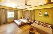 Opulence Inn - 500 Meters From Railway Station