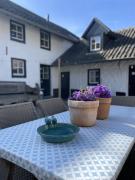 17 4p Historical Cottage near Valkenburg