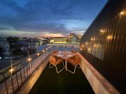 Spacious apt w. beautiful & sunny private terrace