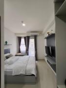 Studio Room Apartment Cibubur
