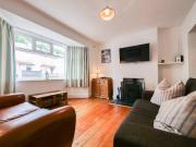 Family-friendly Townhouse with Views & Garden