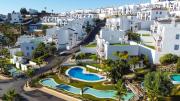 Luxury Penthouse Casa de Paraiso, sea view, pools, golf