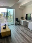 Heart of Hollywood-Walk of Fame 1bd Studio with View -Free parking, balcony, wifi, rooftop, gym, upscale amenities