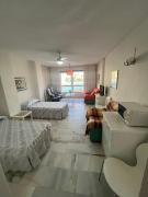 Estudio junto al mar