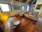 Domus Colosseum, detached house just few steps from the Colosseum