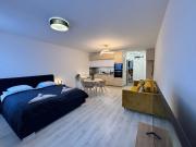 Budapest Spirit - Azure Sky WITH FREE PARKING