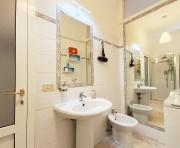 LAVINIA VATICAN HOME