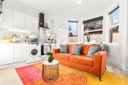 Modern Central London 4 Bed - Free Parking Modern Central London 4 Bed - Free Parking