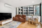 2BR Near Southern Cross Station and Skybus Stop