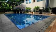 14e Spacious 1-Bedroom in McKinley Hill Sleeps 6 Max Walk to Venice Grand Canal Mall & BGC Hotspots