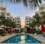 شاليه فندقي أرضي بحديقه خاصه في منتجع بورتوسعيد