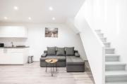 Central Minimalistic & Cozy Apartment on Joseph Boulevard Central Minimalistic & Cozy Apartment on Joseph Boulevard