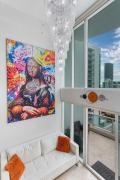 Brickell Miami LUXURY LOFT 2bd 2bth, Sleeps 6, Garage Parking, Walk to HOTTEST Restaurants & Nighlife