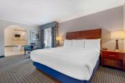 Best Western Plus Marina Shores Hotel