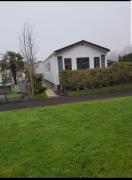 Sunny Chalet near Amsterdam at Camping Venhop