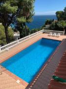 Great villa with amazing seaviews