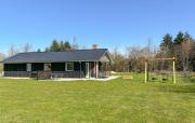 Beautiful Home In Spøttrup With Wifi