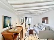 Opera - Premium apartment with lift near Gare de lEst for 4