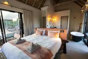 Villa White Lion - Luxurious Villa nearby Kruger