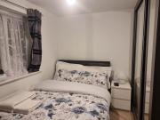 Charming Modern Home in Cheltenham