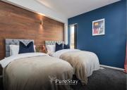 Fabulous Manchester House - 5 Beds Sleeps 8 - Free Parking - by PureStay