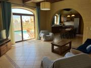4 Bedroom Holiday Home with Private Pool