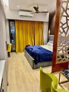 The Bourbon Suite - Galaxy Blue Sapphire Plaza Greater Noida