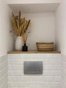 Exceptional location between lake and pedestrian street