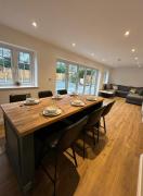 Luxury house Brentwood, 4 bedroom, 4 ensuites