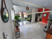 Cozy house in a green area