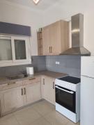 Kamenos Pyrgos Apartments 2