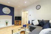 Hawley Apartment - City Centre - Free Parking, Self-Check-In, Fast Wifi and Smart TV by Yoko Property