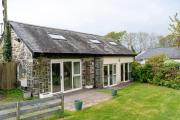 The Coach House - Private Garden with Panoramic Sea and Mountain Views The Coach House - Private Garden with Panoramic Sea and Mountain Views