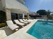 coral bay beach villa