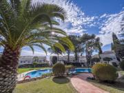 Bajo con Jardín en la Milla de Oro