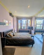 Stunning Three Bed in West Hampstead