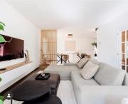 Maison La Belle Cosy 2-bedroom house with jacuzzi & airco Maison La Belle Cosy 2-bedroom house with jacuzzi & airco