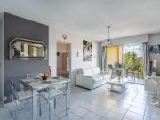 Apartment Le Clos Sainte Anne-2 by Interhome