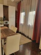 Villa Santa Maria - Giardino privato - vista fiume Villa Santa Maria - Giardino privato - vista fiume