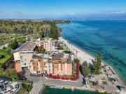 MGH Luxury - Residenza La Perla Peschiera Lakefront