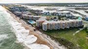 Top North Topsail Beach