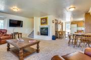 Top Duck Creek Village