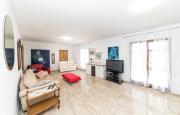 Apartments with parking space Trogir - 23129