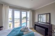 Top Kenton-on-Sea